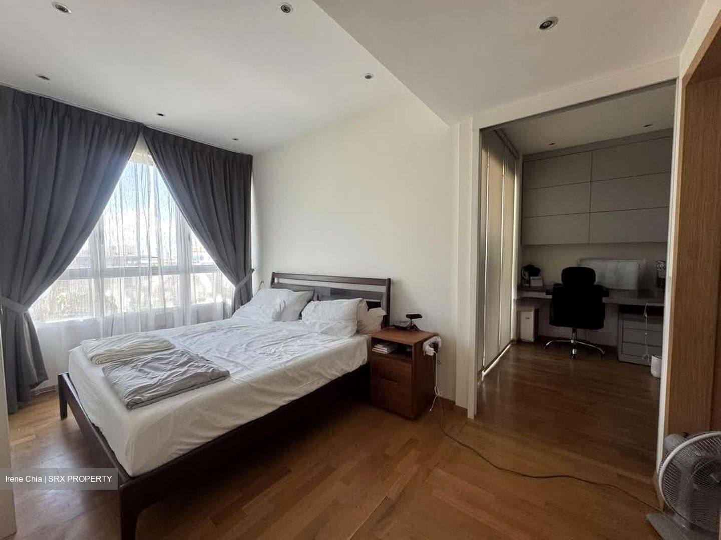 Vacanza @ East (D14), Condominium #594427851